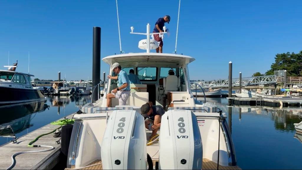 Preparing boat for a storm